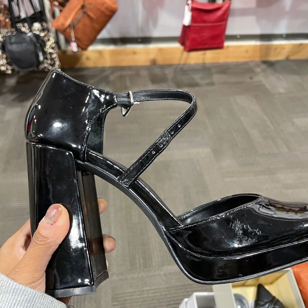 ISO MADDEN GIRL HEELED SANDAL